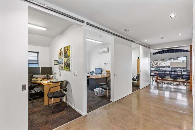 3 & 4/26 Liverpool Street Hamilton City Central_1