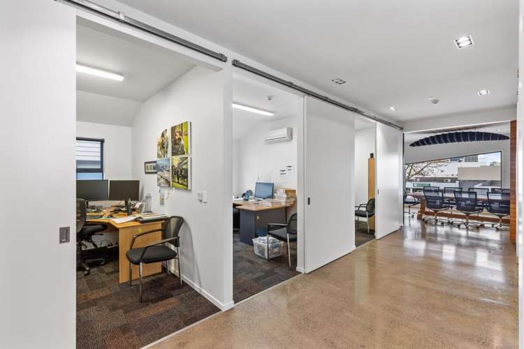 3 & 4/26 Liverpool Street Hamilton City Central_1