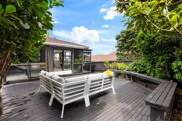 1/131 Botany Road Botany Downs_14