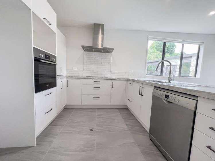 9 Manuka Place 11373_4