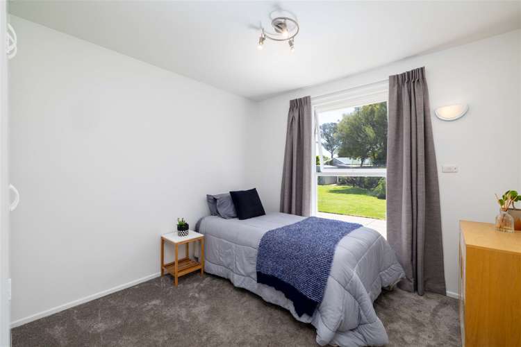 6 Lombard Place Avonhead_11