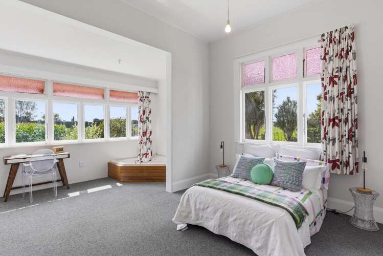 225 Kuku Beach Road Manakau_18