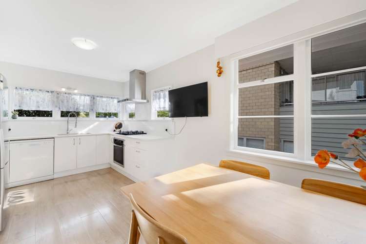 16 Belfast Street Hillsborough_32