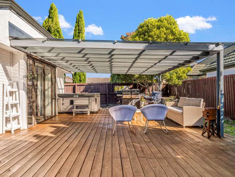 64 Karnak Crescent Russley_28