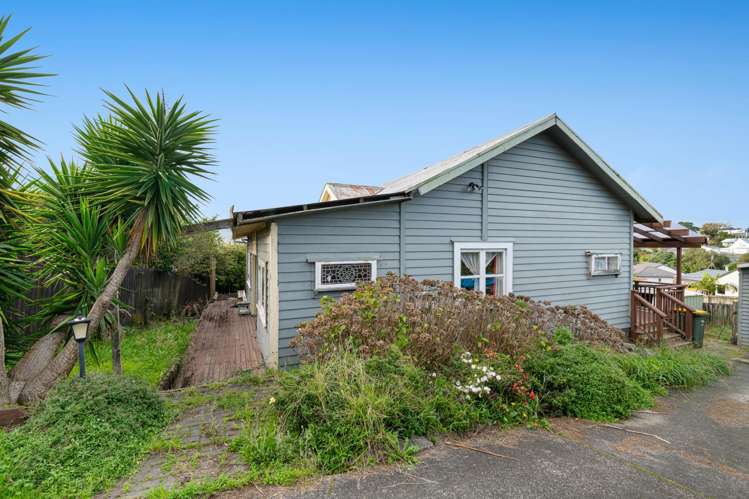 24 Jean Place Stanmore Bay_2