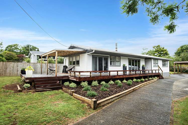 38 Dip Road Te Kamo_10