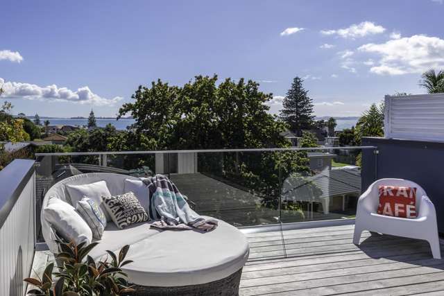 20b Oakwood Grove Eastern Beach_1