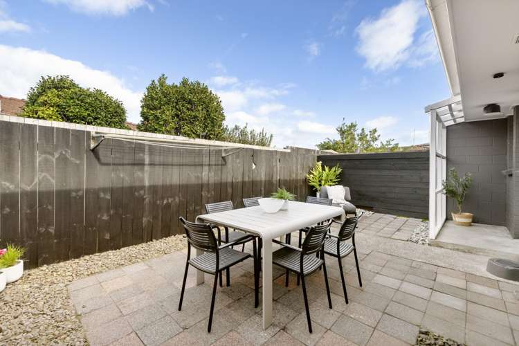 2D Allison Avenue Mt Maunganui_11