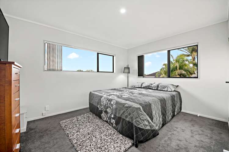 2/7 Duke Street Papakura_13