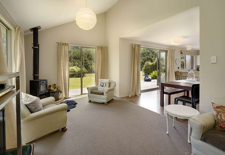 3 Toutouwai Place St Arnaud_5