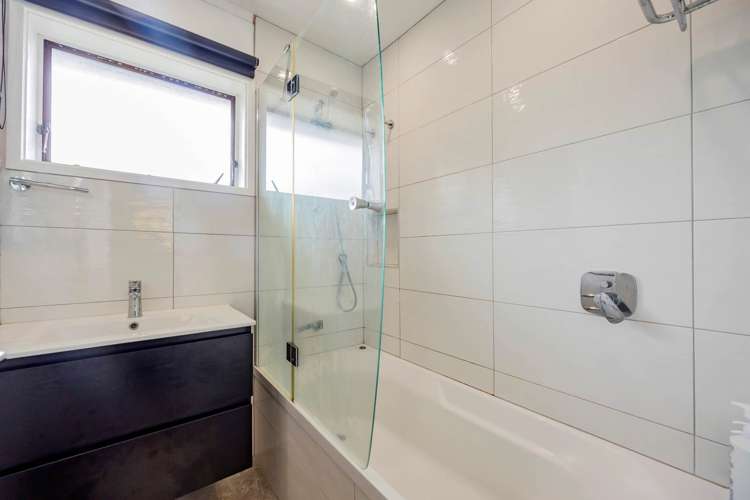 14b Latham Avenue Pakuranga_20