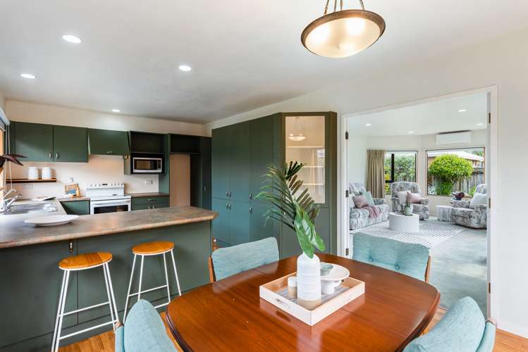 7 Beachwater Grove Paraparaumu Beach_6