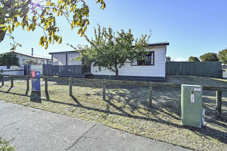 2 Tarbet Street Flaxmere_10