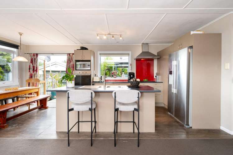 34 Elliott Crescent_2