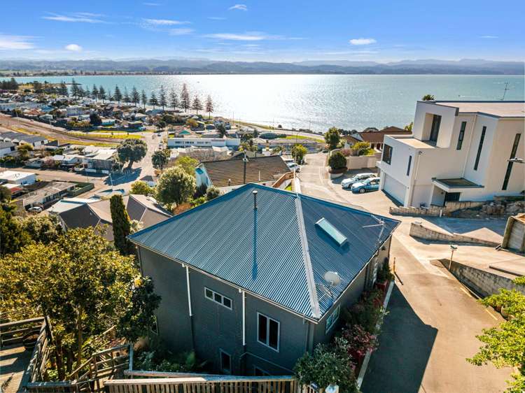 9 Kowhai Road Bluff Hill_30