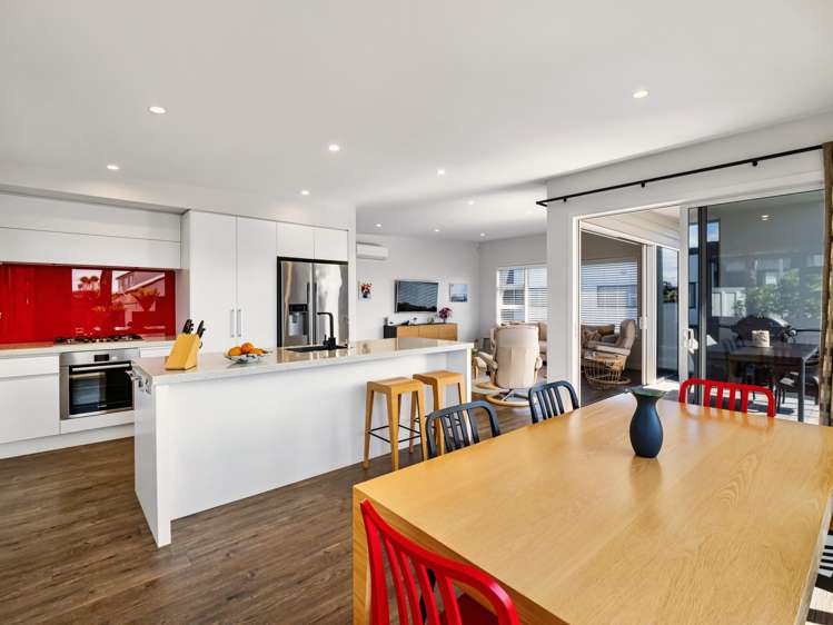 60 Karewa Parade Papamoa_10