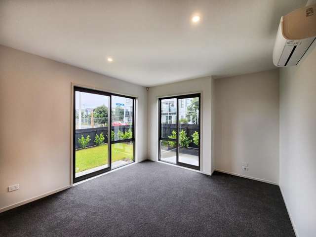 86 Glidepath Road 1626_2