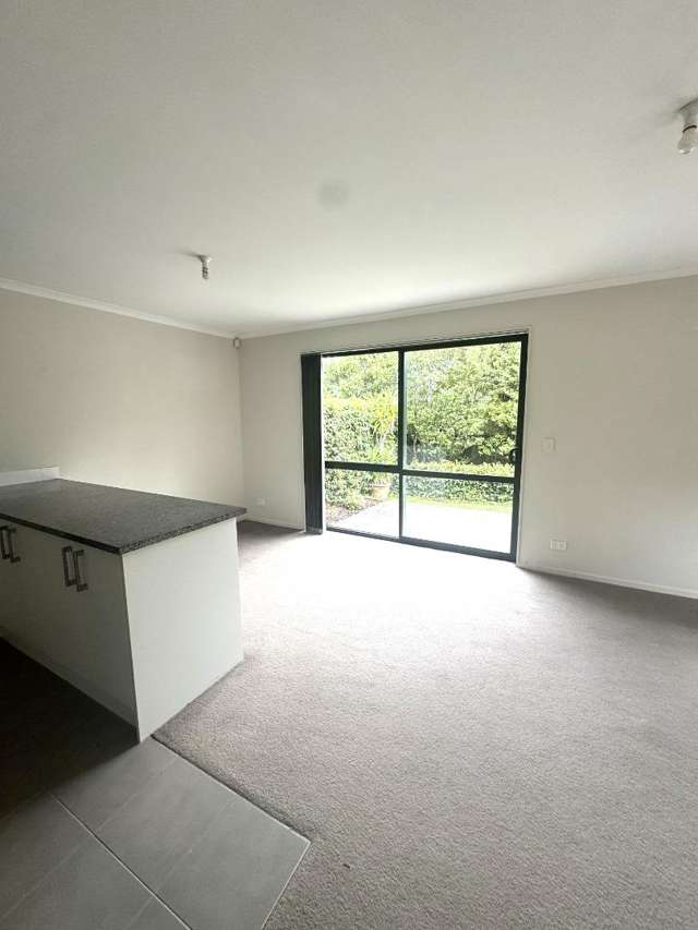 1/146C Glengarry Road Glen Eden_3