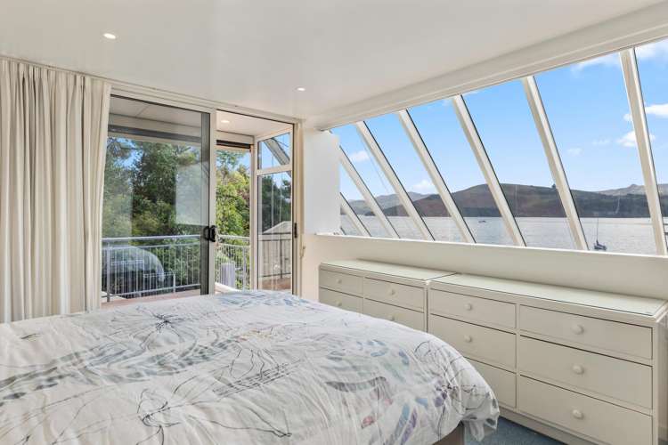 259 Beach Road Akaroa_18
