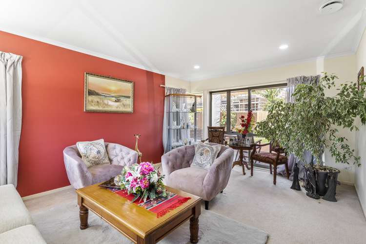 6 Norm Pellow Drive Manurewa_2