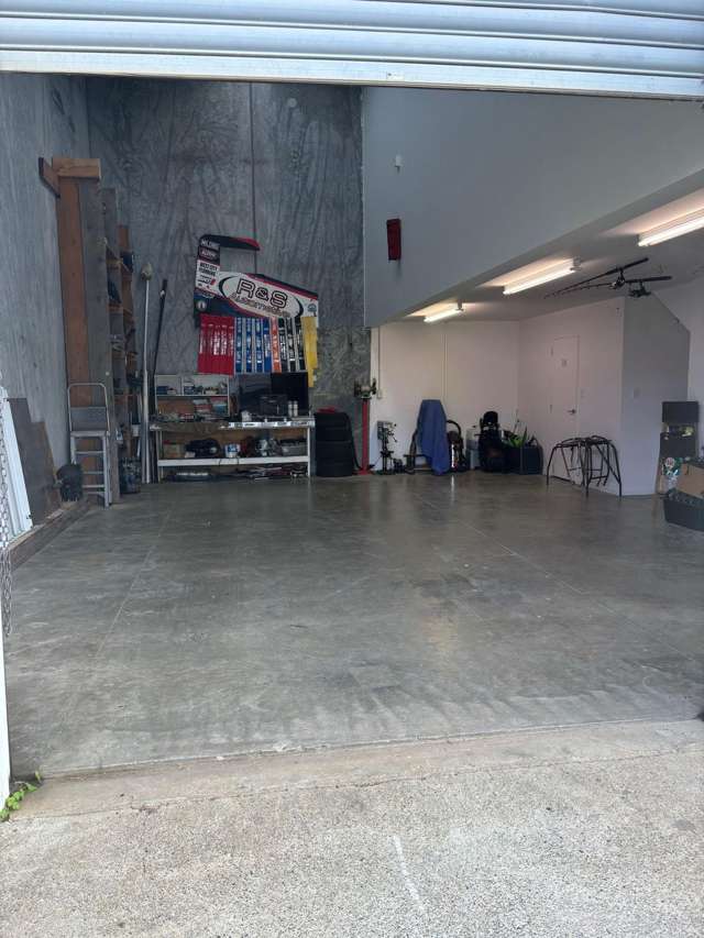 Unit 12/6 Loft Place Kumeu_2