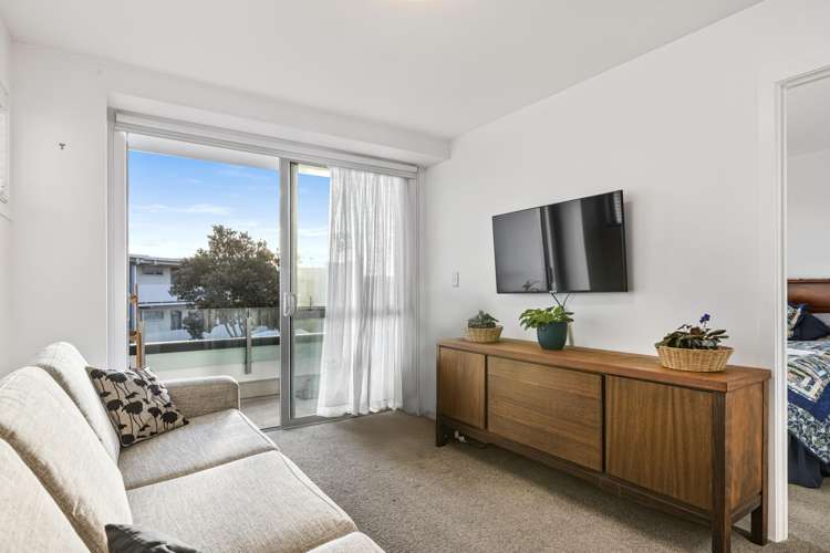 117/17 Link Crescent Stanmore Bay_10
