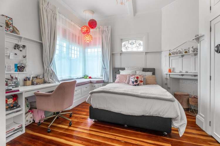 4 Tenterden Ave 1728_12