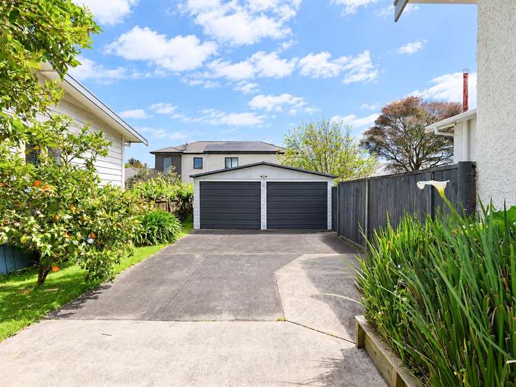 4 Bond Street Hamilton East_7