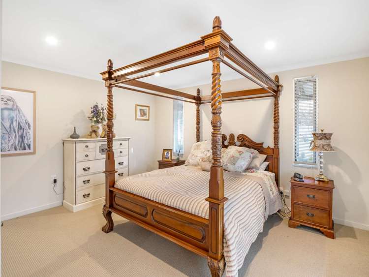 121 Mcleods Road Sefton_13