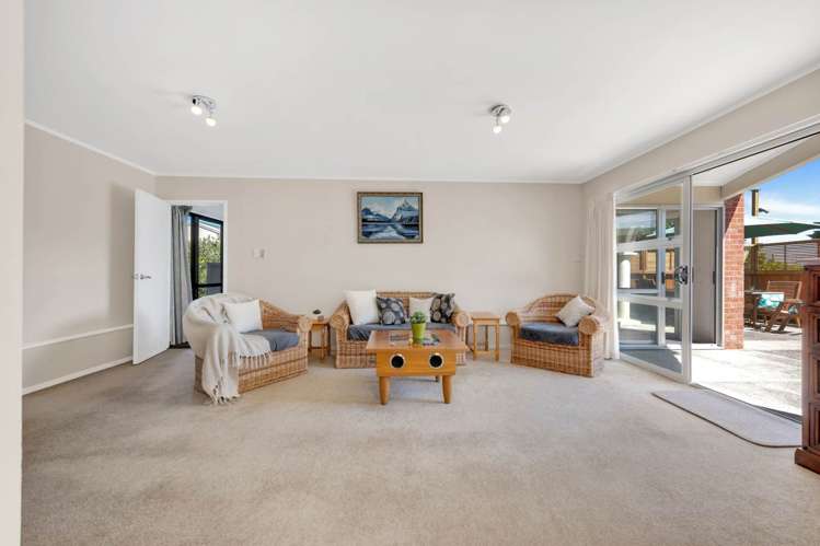 53 Beachlands Road Beachlands_6