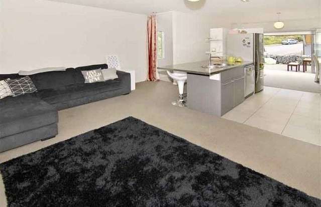 22/2 Onslow Road Khandallah_3