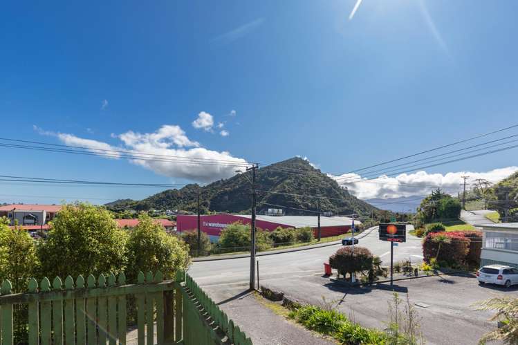 12 Smith Street Greymouth_16