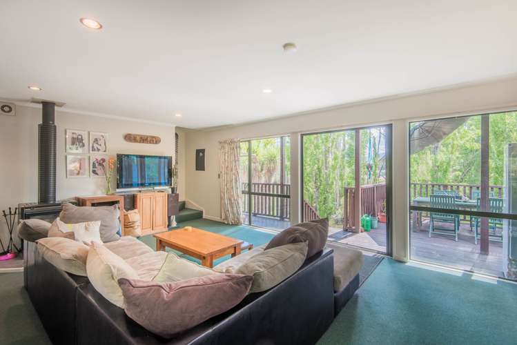 66 Lagoon Avenue Albert Town_5