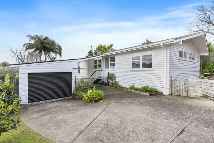 13 Acacia Road Torbay_12