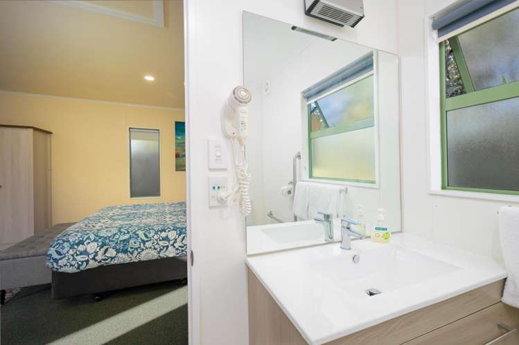 29A South Bay Parade South Bay_15