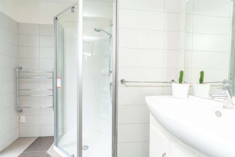 41a Saxbys Road Deanwell_12