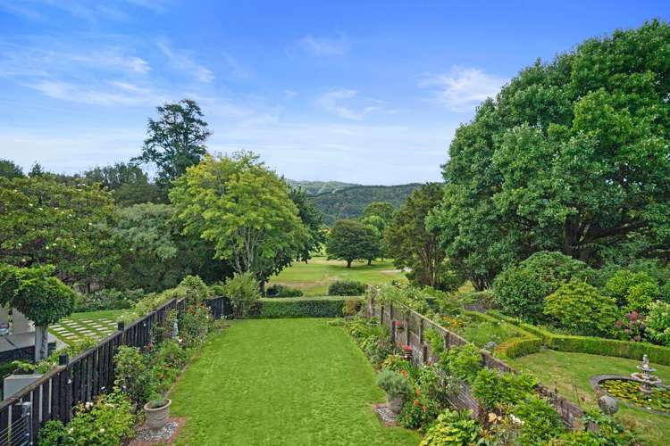 56a Barton Road Heretaunga_3