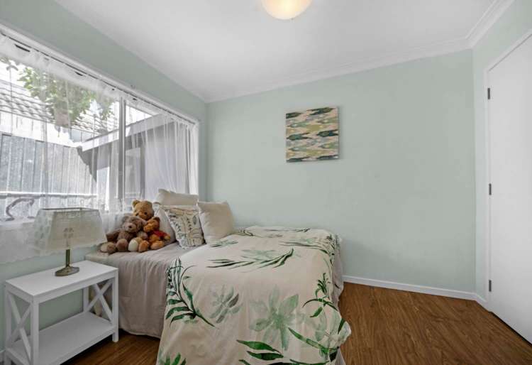1/4 Crescent Hills Court Northpark_13