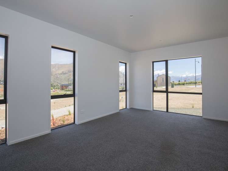 2 Barclay Place Wanaka_1
