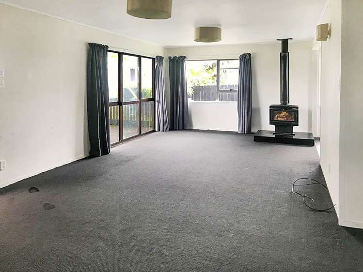 213 Wordsworth Road Clendon Park_6