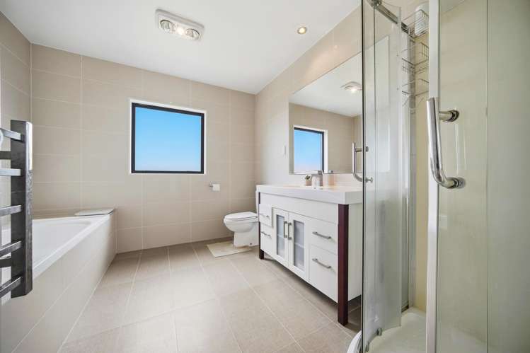 8 Larch Street Avondale_22