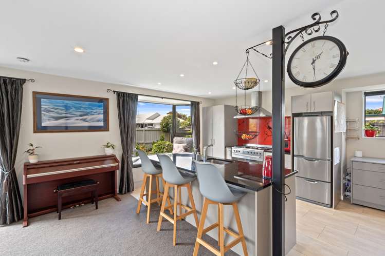 27 Takaro Avenue Sockburn_6