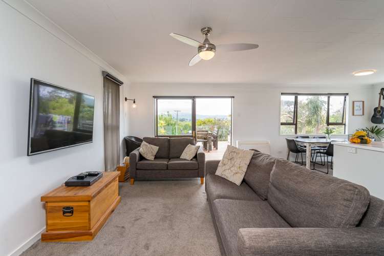 13 Kerr Street Karitane_7