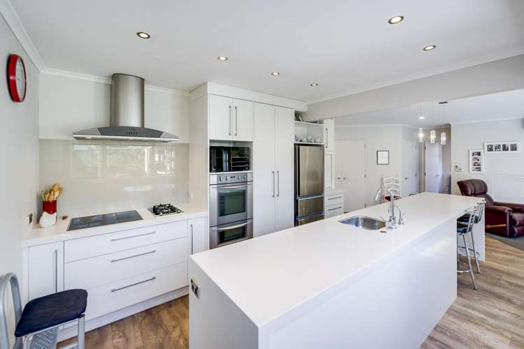 112 Avenue Road Greenmeadows_18