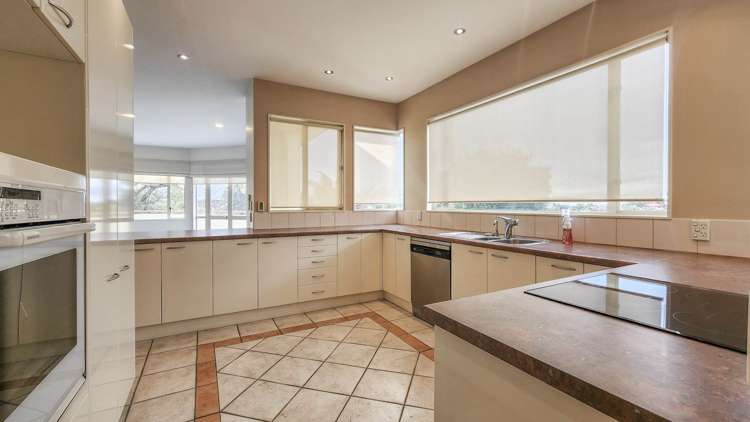11 Hogarth Rise West Harbour_4
