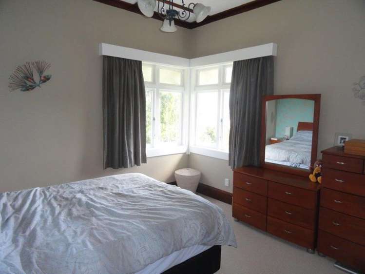 10 The Bluff Riverside_8