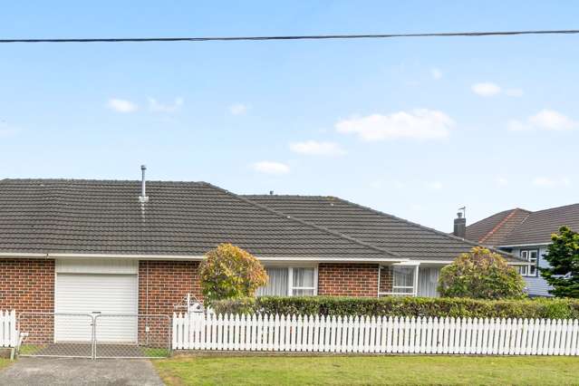 1a Isabel Grove Wainuiomata_1