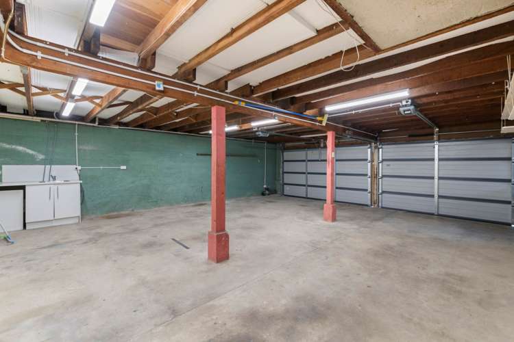 8 Gills Avenue Papakura_15