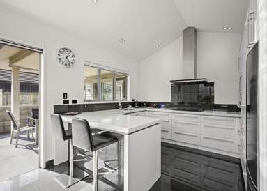 4 Rutherford Crescent_3