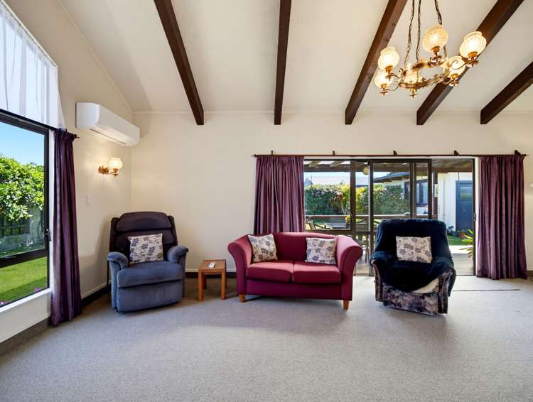 8 Swansea Place Tamatea_9
